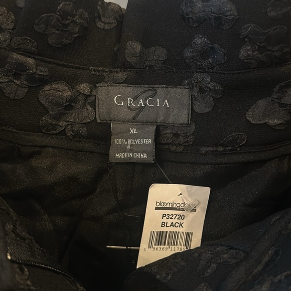 GRACIA PAPERBAG FLORAL SHORT - Picture 5 of 11